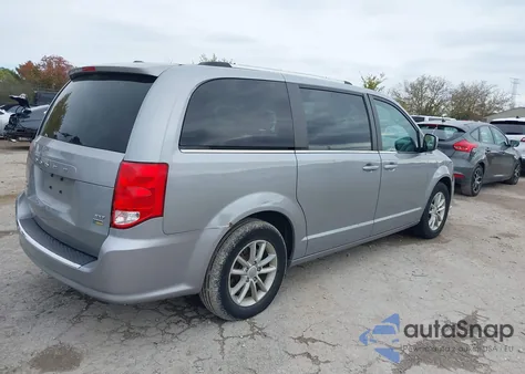 2019 Dodge Grand Caravan Sxt z USA, uszkodzony, nr VIN 2C4RDGCG5KR725373